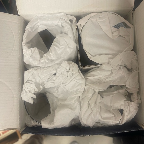 Mikasa Capella Wine —Set of Four - Picture 2 of 4